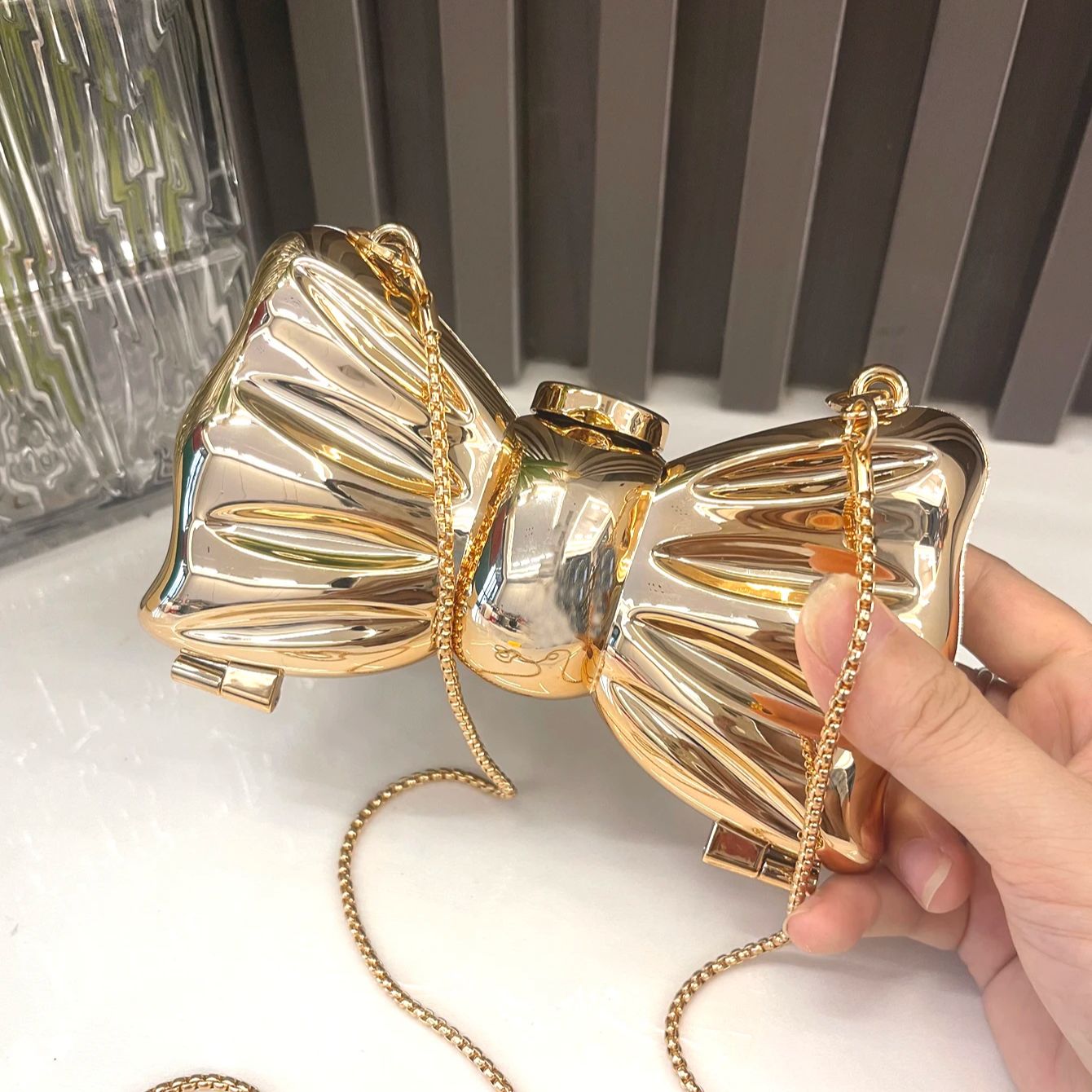 Goldene Abendtasche, Geldbörse – Wedding Vendor Bewertung und Preis